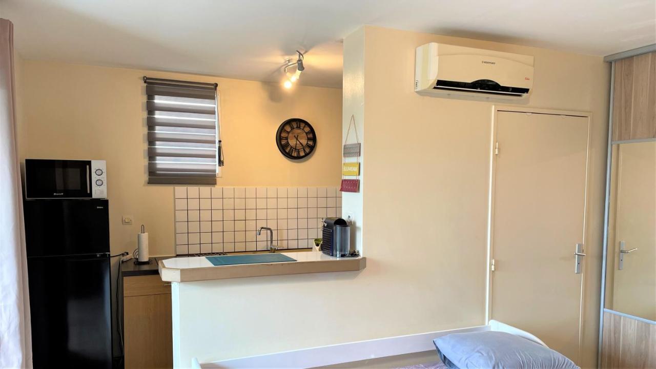 דירות Grand Studio Lumineux - Saint Gilles Les Bains מראה חיצוני תמונה
